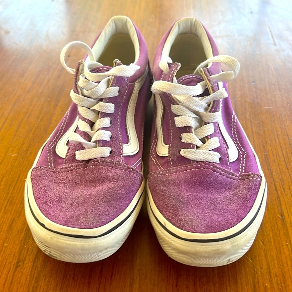 Van classics (big kid size 4)